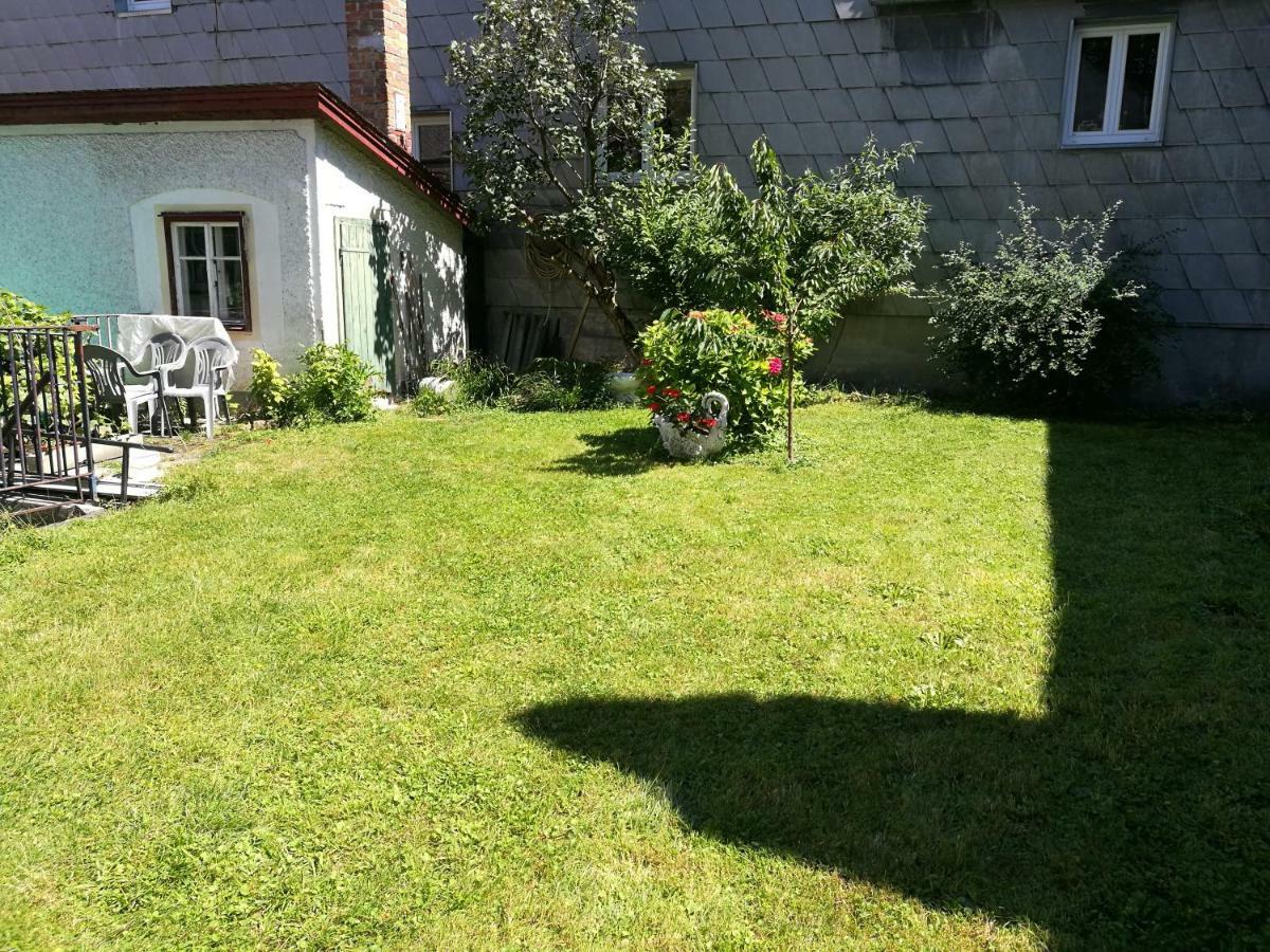 Gaestezimmer & Apartment Mayrhofer Waidhofen an der Ybbs Exterior photo